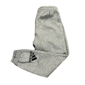 Adidas Men’s grey sweatpants with pockets - M